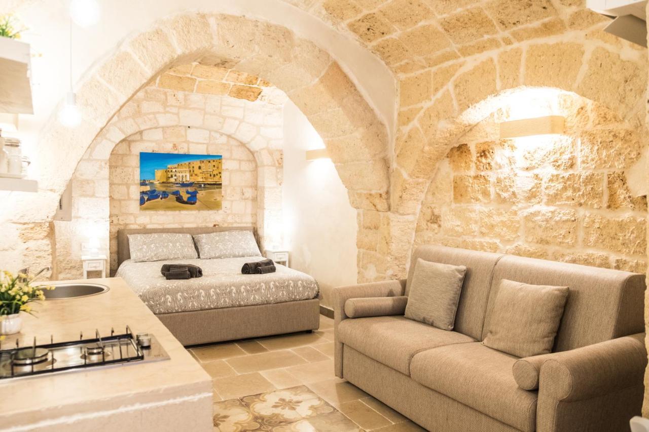 Dimore Del Borgo Antico - Il Sottano Монополі Екстер'єр фото